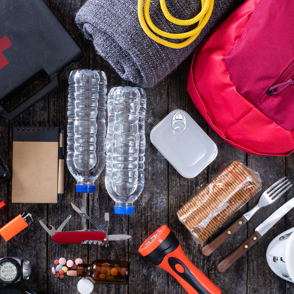 10 Essential Items Every Emergency Kit Should Include